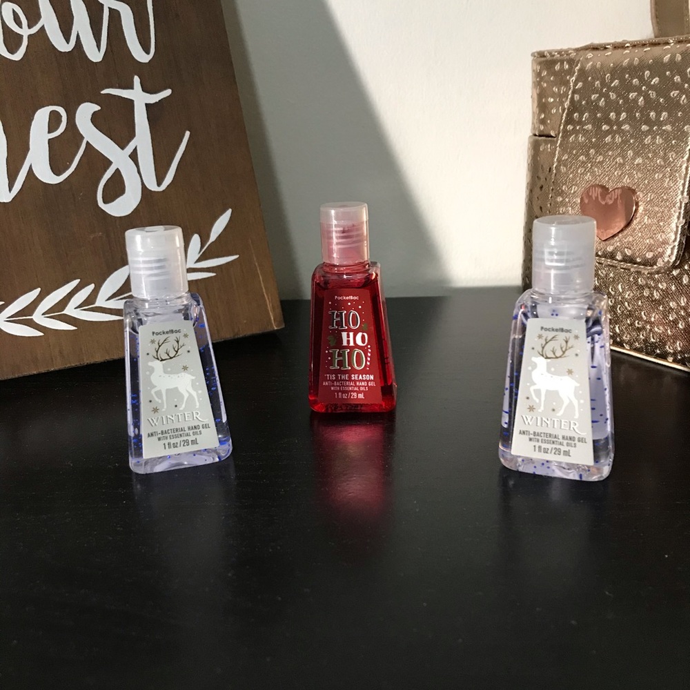 3 brand new Christmas hand sanitizers from B&BW